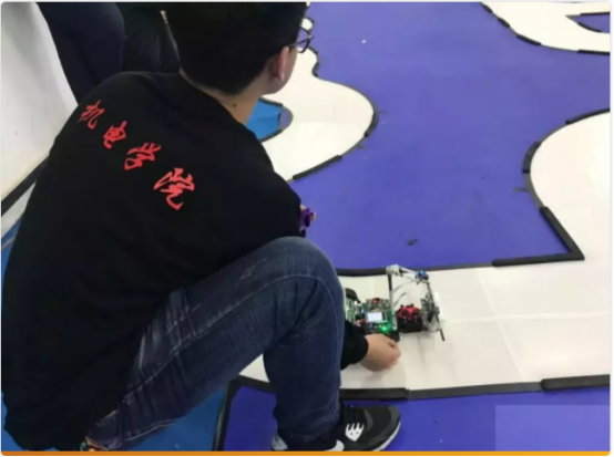 第一届“北华航xICGOO”智能车大赛赛程报道