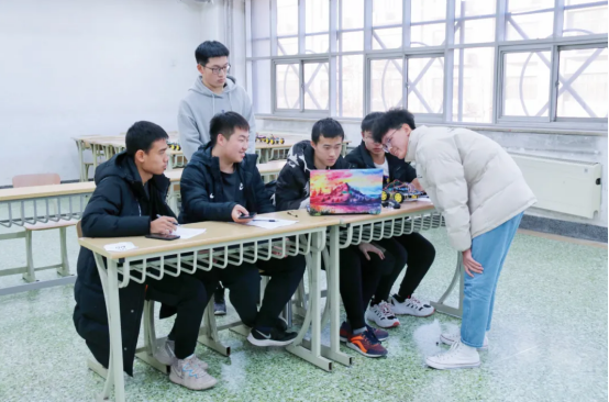 第二届智能车大赛赛后颁奖