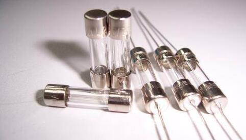 保险丝熔断的原因是什么？保险丝功率大小怎么选